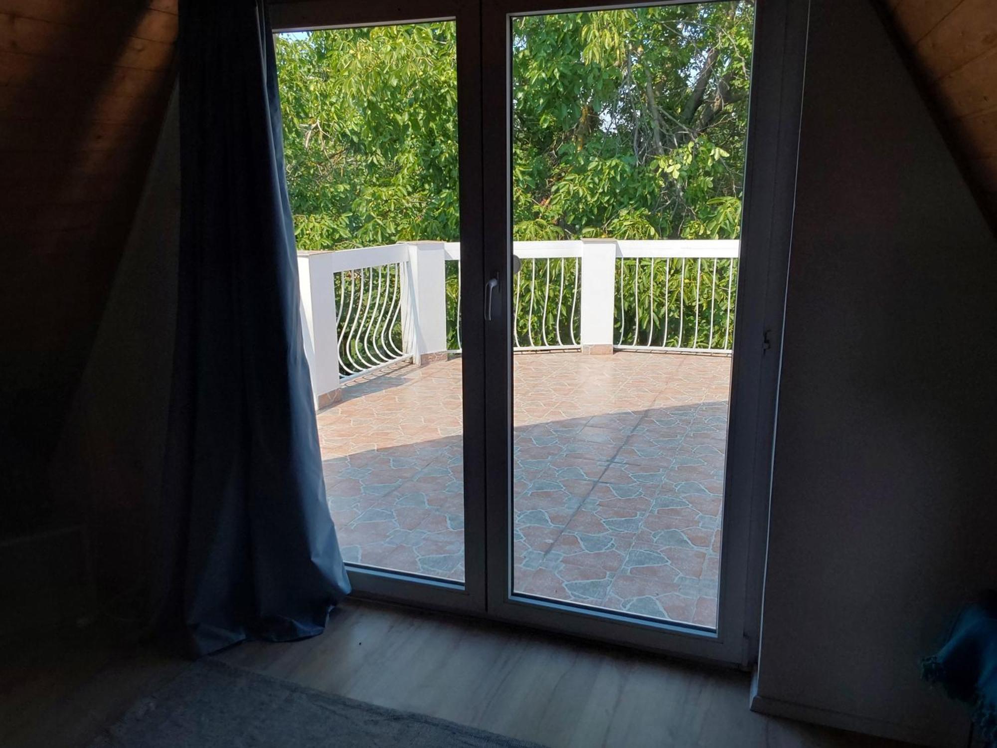Tuerkiz Apartman - 5 Szobas 13 Fos Apartmanhaz 4Km A Balaton- Balatonszabadi Fürdőtelep 외부 사진